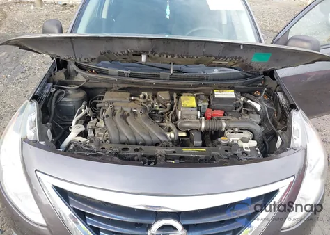 2015 Nissan Versa 1.6 S+ z USA, uszkodzony, nr VIN 3N1CN7AP0FL912676